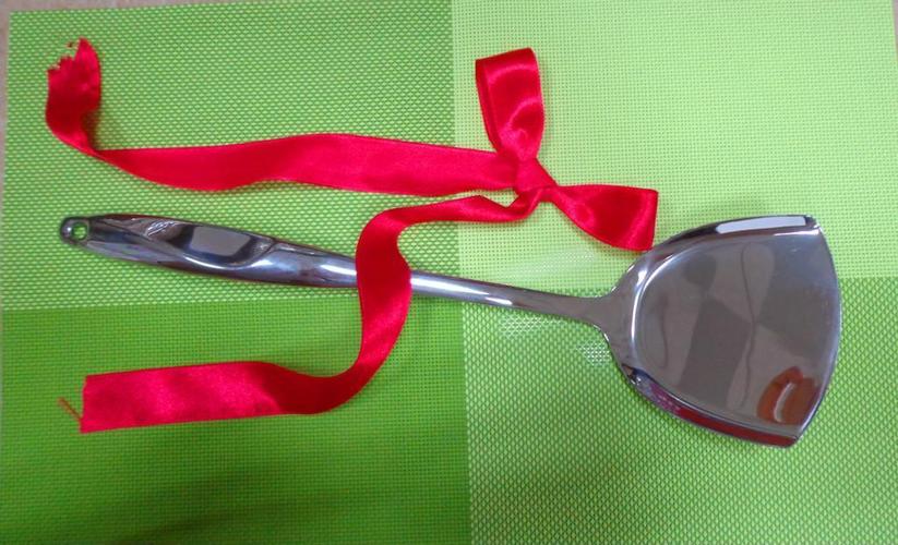 廠家不銹鋼5厘s型空心柄鏟廚房用品