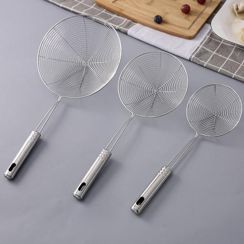 不銹鋼廚具濾網(wǎng) 火鍋油炸過(guò)濾大漏勺 油格廚房小工具撈面撈餃子勺