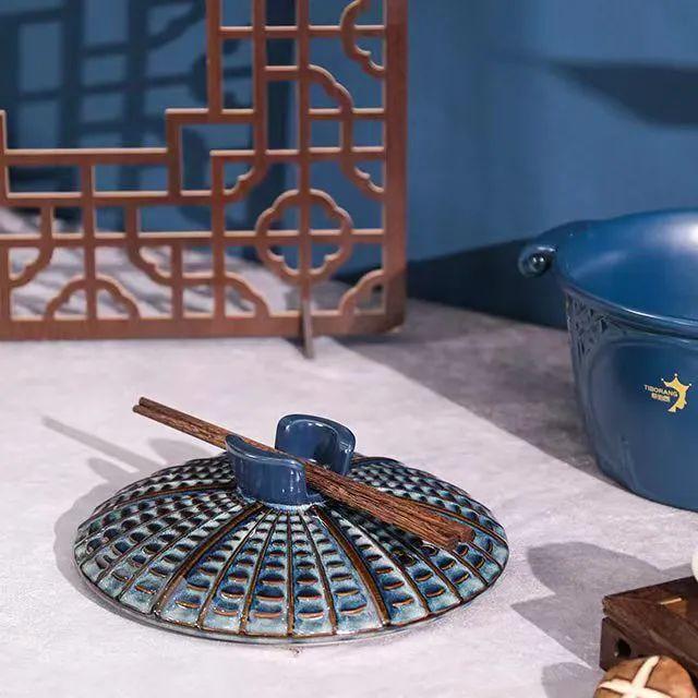 產(chǎn)值近20億的工廠,把99塊錢鍋?zhàn)龀伤囆g(shù)品,一鍋多用燉煮不愁